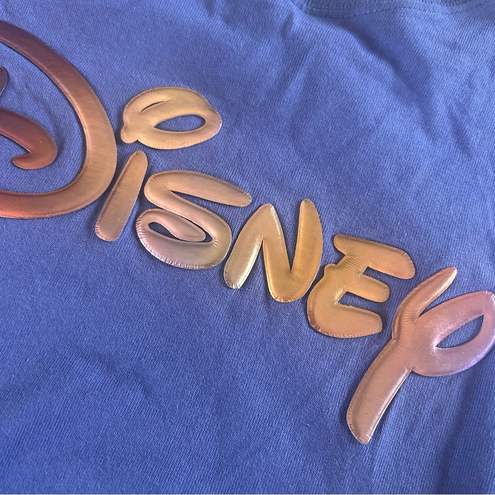 [Disney] Purple Spirit Jersey Holo Logo - Picture 8 of 8